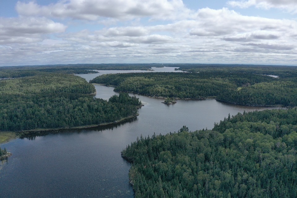 Beer Lake Estate Property Northern Ontario, Ontario , Canada