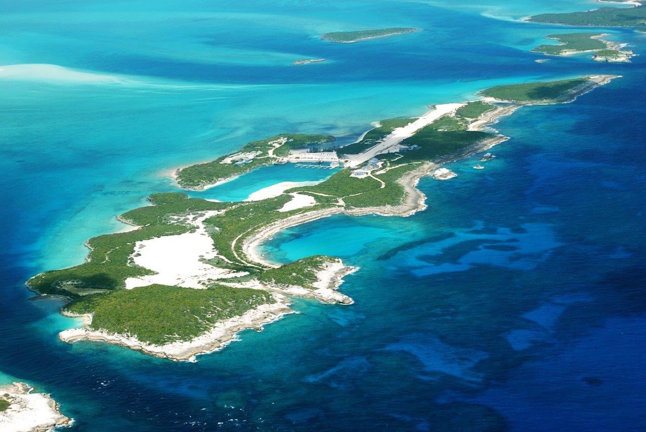 cave-cay-the-exumas-bahamas-caribbean-private-islands-for-sale