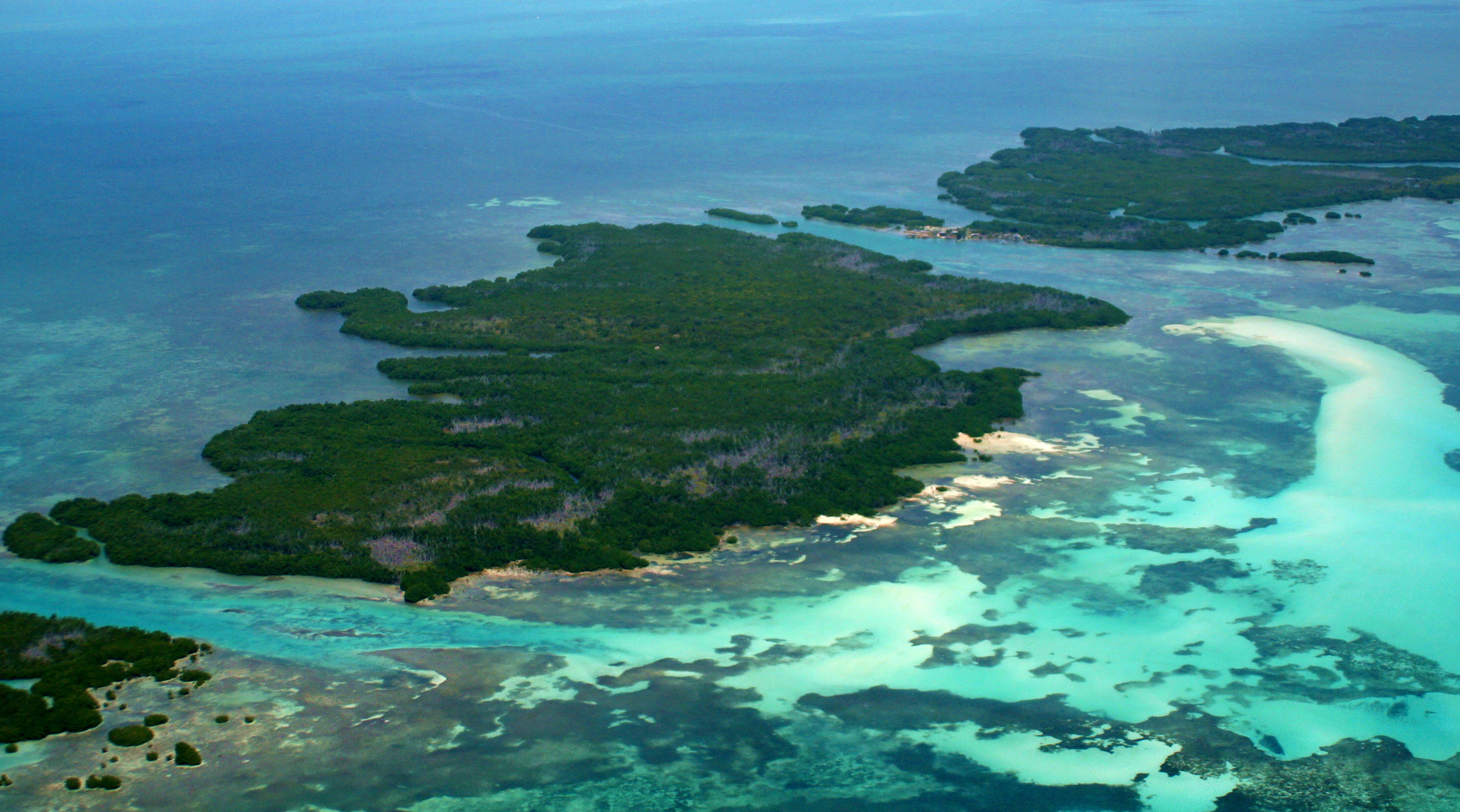 Frenchman's Caye - Belize, Central America - Private Islands for Sale