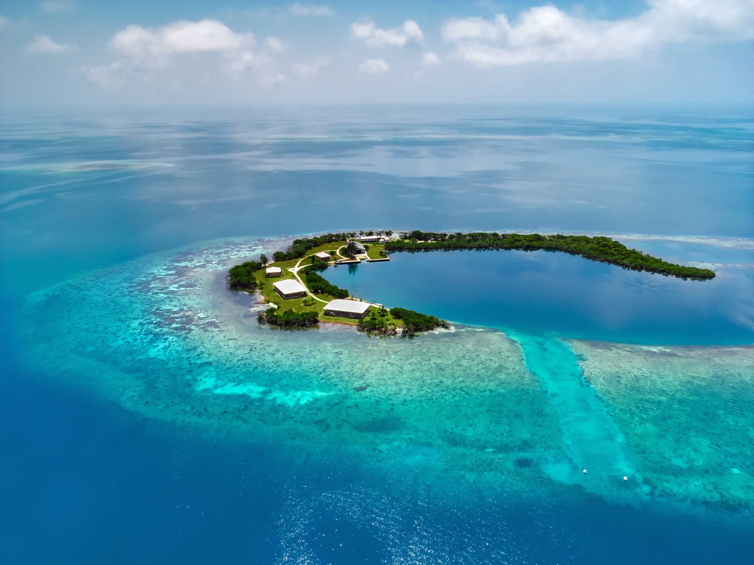 North Saddle Caye - Belize, Central America - Private Islands for Sale