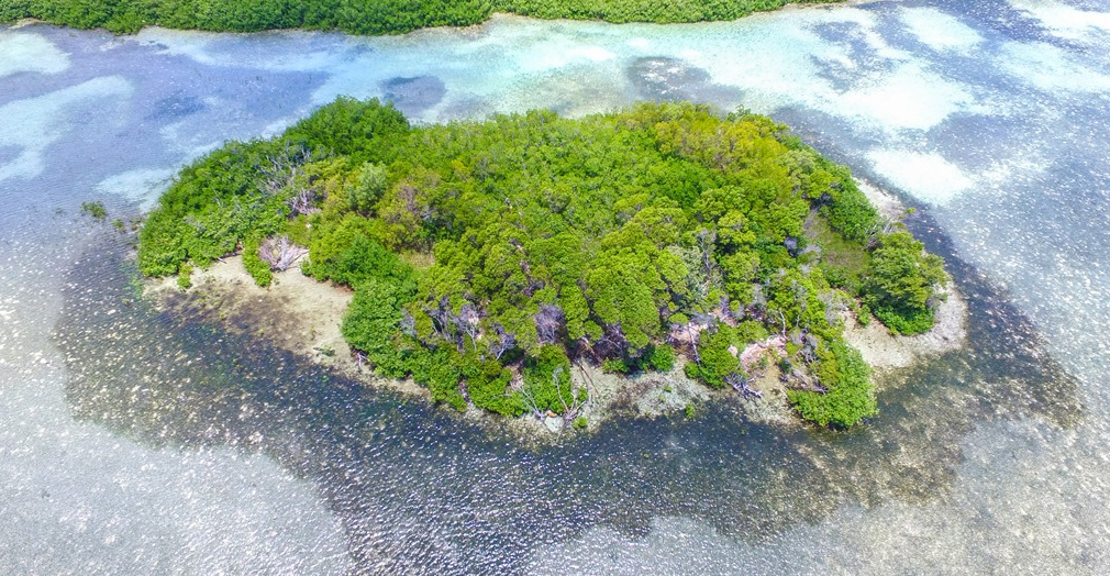 Deadman Caye .941 acres - Belize, Central America - Private Islands for ...