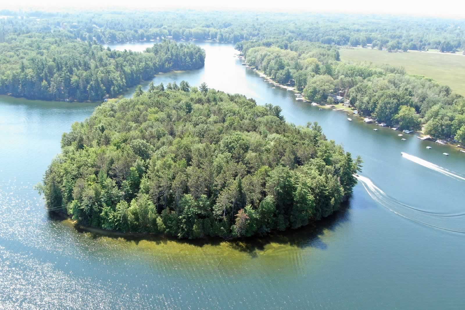 Private Island on School Section Lake - Michigan, United States ...