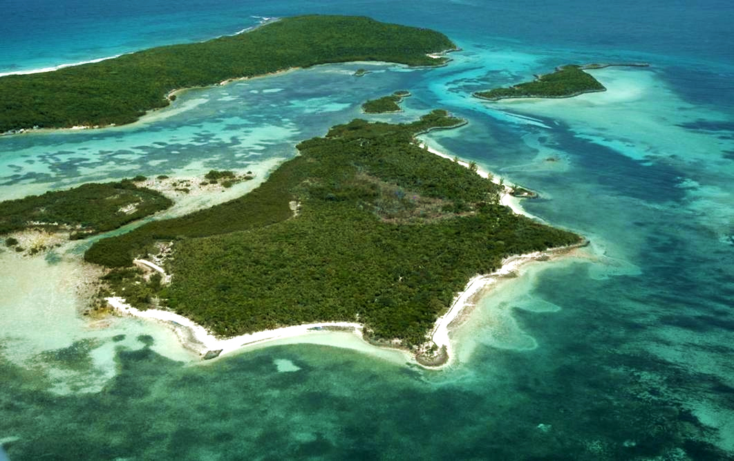 Sand Dollar Cay - The Berry Islands, Bahamas , Caribbean - Private ...