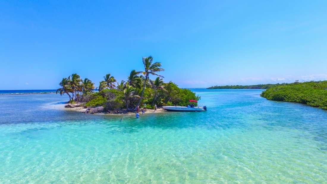 Deadman Caye .699acres - Belize, Central America - Private Islands for Sale