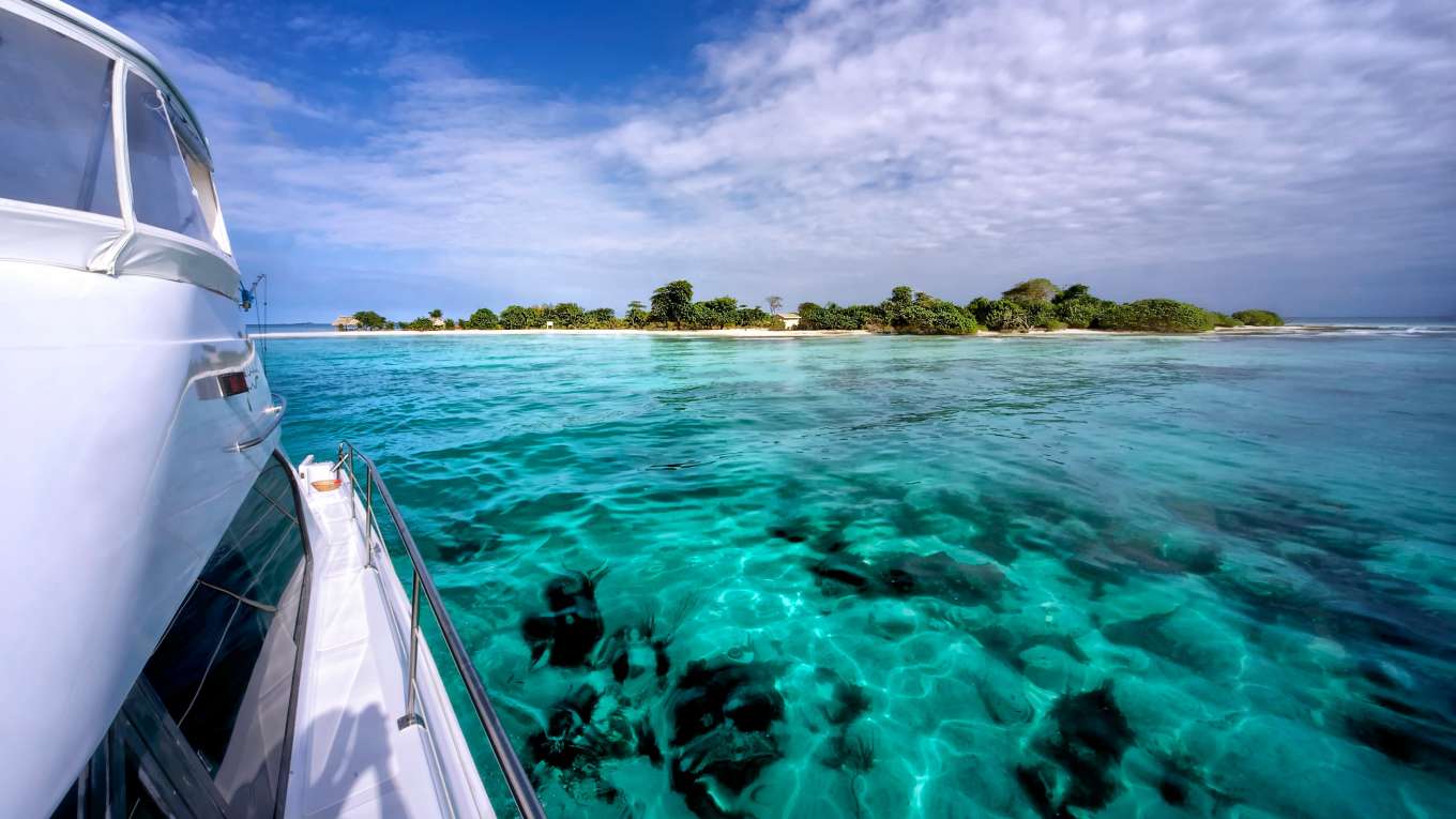 Moho Caye - Belize, Central America - Private Islands for Sale