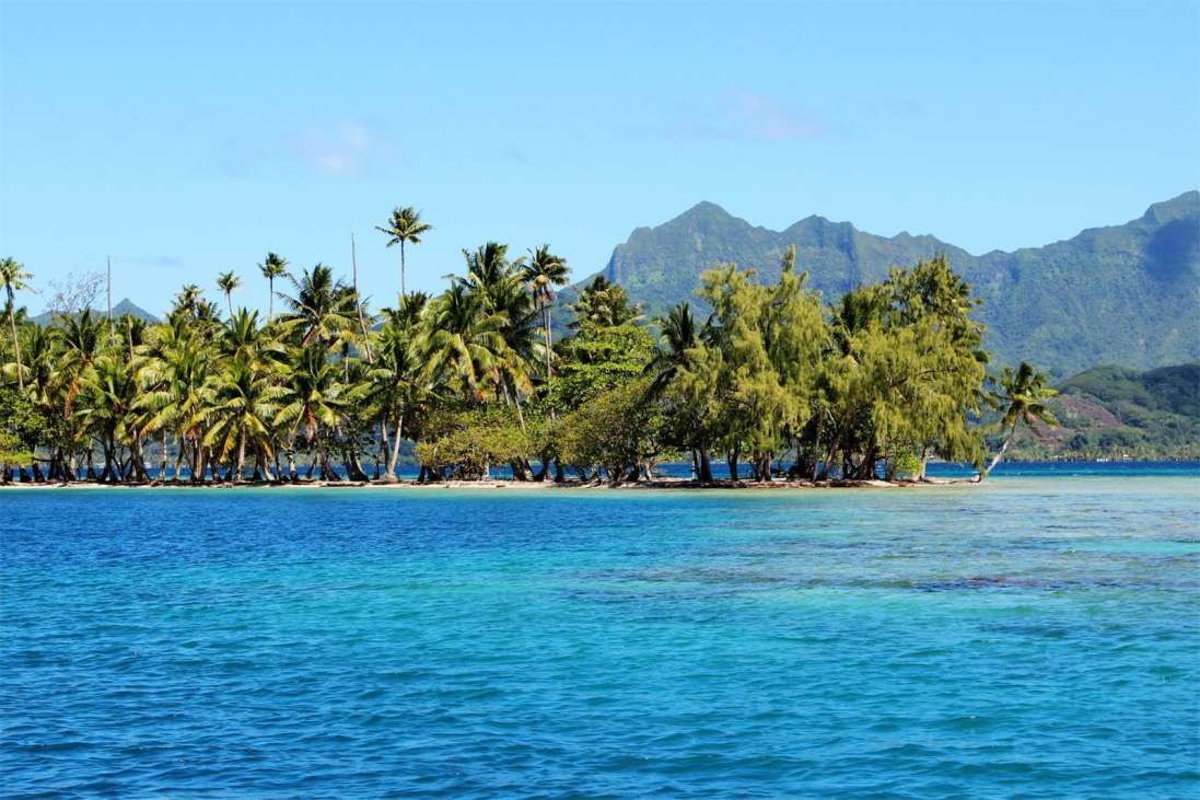 Motu Tipaemaua - French Polynesia, South Pacific - Private Islands for Sale