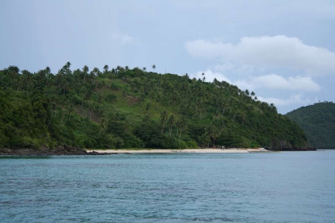 Medio Island - Philippines, Asia - Private Islands for Sale